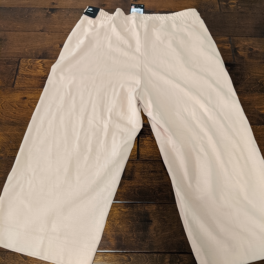 Nike Cirve Jersey Capri Pants